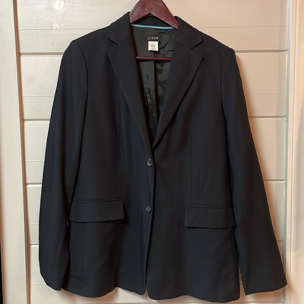 J. CREW Women’s Wool Blend Double Button Blazer Black
Career Size 6.